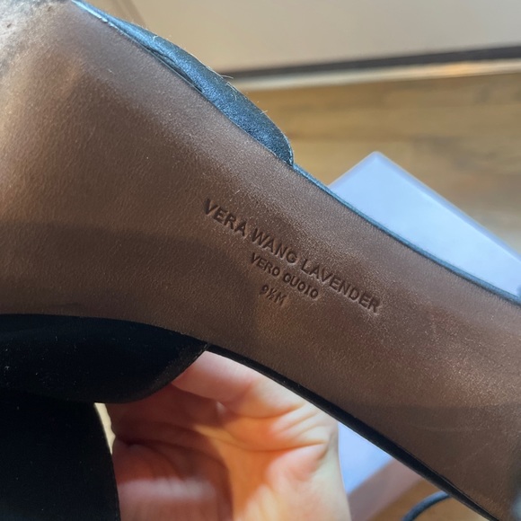 Vera wang black satin heels with bow - Picture 7 of 8